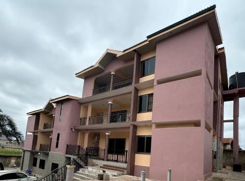Robs Palace Kumasi in Kenyase Robs Palace Kumasi in Kenyase