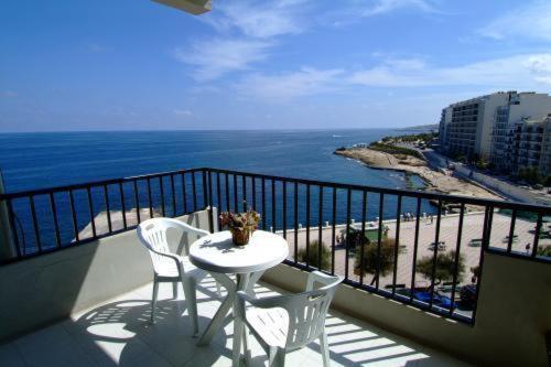 Alrededores, Roma Hotel in Sliema City Center Alrededores, Roma Hotel in Sliema City Center