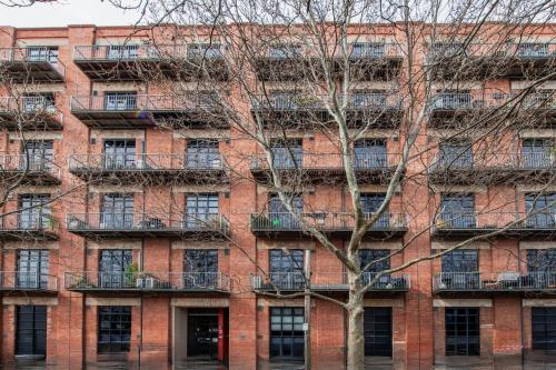 Unique Stay in a Historic Chocolate Factory in Fitzroy Unique Stay in a Historic Chocolate Factory in Fitzroy