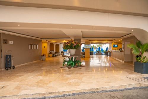 Előcsarnok, Ritz Acapulco All Inclusive in Acapulco Óváros Előcsarnok, Ritz Acapulco All Inclusive in Acapulco Óváros