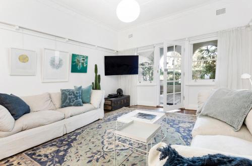 Stunning North Bondi Beach Home in North Bondi Stunning North Bondi Beach Home in North Bondi