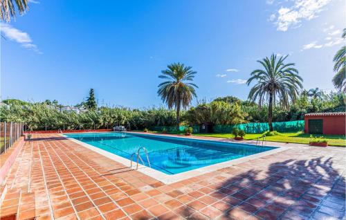 مسبح, Gorgeous Apartment In Estepona in Estepona مسبح, Gorgeous Apartment In Estepona in Estepona
