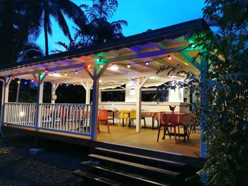 Bar/lounge, Les Gites de la Lezarde in Petit-Bourg Bar/lounge, Les Gites de la Lezarde in Petit-Bourg