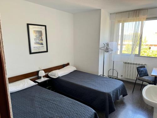 Hostal El Pozarron in Las Rozas Hostal El Pozarron in Las Rozas