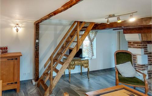 Cozy Home In Berthouville With Wifi in Bernay Cozy Home In Berthouville With Wifi in Bernay