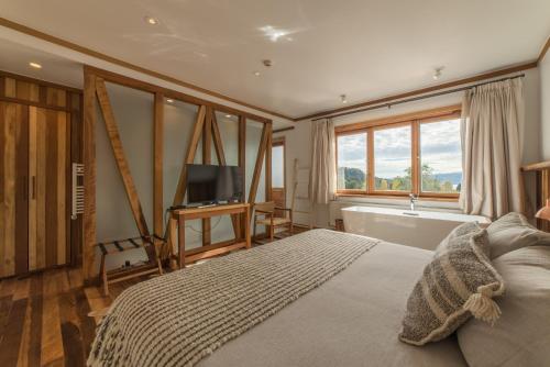 Hotel Termas Puyehue Wellness & Spa Resort in Puyehue Hotel Termas Puyehue Wellness & Spa Resort in Puyehue