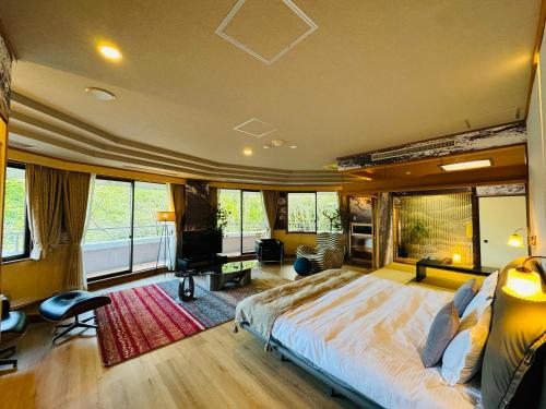 Sengokuhara Onsen Hotel in เซนโกคุฮาระ Sengokuhara Onsen Hotel in เซนโกคุฮาระ