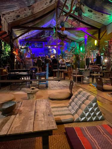 Seree Bungalows & Chill Bar in Koh Chang Tai Seree Bungalows & Chill Bar in Koh Chang Tai