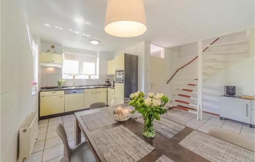 Kitchen, Oesterbaai 8E2 in Verspreide huizen Wemeldinge Kitchen, Oesterbaai 8E2 in Verspreide huizen Wemeldinge