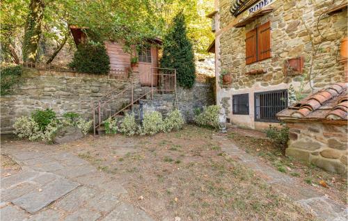 Buitenkant, Awesome Home In Villa Di Piteccio in Sammomme Buitenkant, Awesome Home In Villa Di Piteccio in Sammomme
