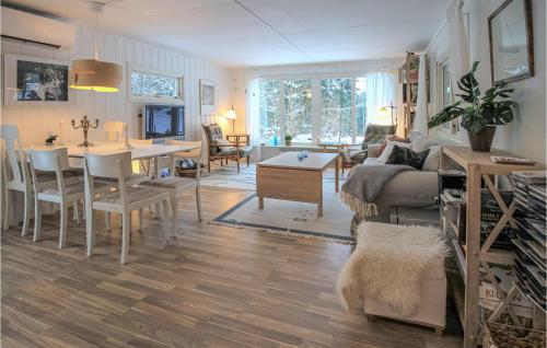 3 Bedroom Beautiful Home In Markaryd in Markaryd 3 Bedroom Beautiful Home In Markaryd in Markaryd