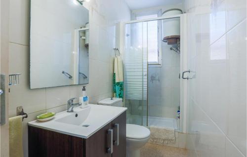 Fürdőszoba, 2 Bedroom Beautiful Home In Cartagena in Los Urrutias Fürdőszoba, 2 Bedroom Beautiful Home In Cartagena in Los Urrutias