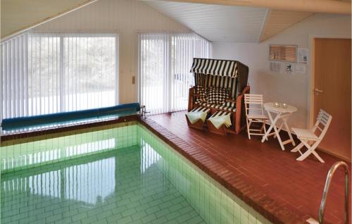 Piscina, Pet Friendly Home In Hvide Sande in Hvide Sande Piscina, Pet Friendly Home In Hvide Sande in Hvide Sande