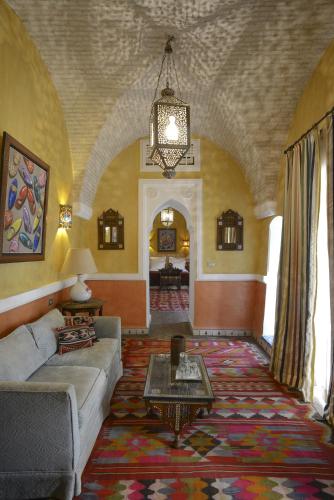 DAR ELHADIR in 토주르 DAR ELHADIR in 토주르