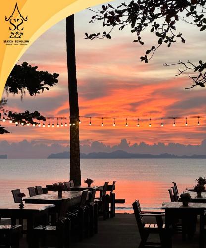 シーズン バンガロー3