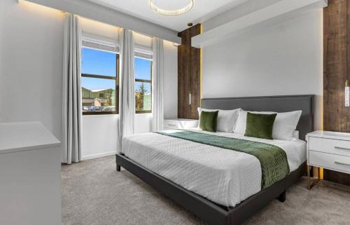 Brand NEW 8Bedrooms8Bathrooms At Paradiso Grande