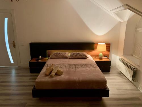 Exclusive Luxury Villa With Pool & Sauna near Sea Breeze