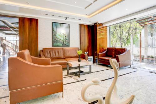 Lobby, Palette Magarpatta City formerly Emerald Guestimony in Wagholi Lobby, Palette Magarpatta City formerly Emerald Guestimony in Wagholi
