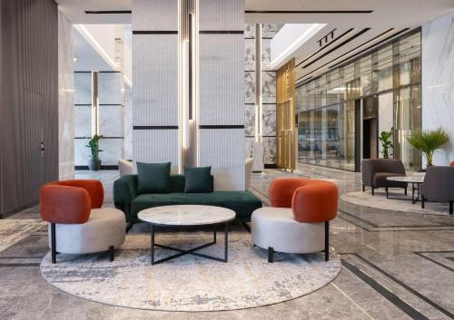 Lobby, Park Inn by Radisson Hotel & Apartments Kuwait in Kuwait City Lobby, Park Inn by Radisson Hotel & Apartments Kuwait in Kuwait City