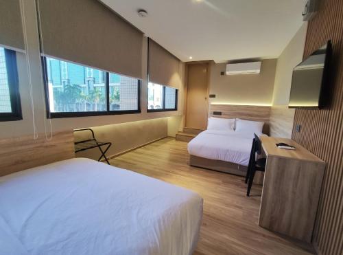 Nuvo Hotel in Bandar Seri Begawan Nuvo Hotel in Bandar Seri Begawan