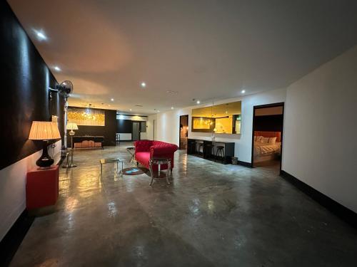 CJ House Station 18 - Ipoh in Lahat CJ House Station 18 - Ipoh in Lahat