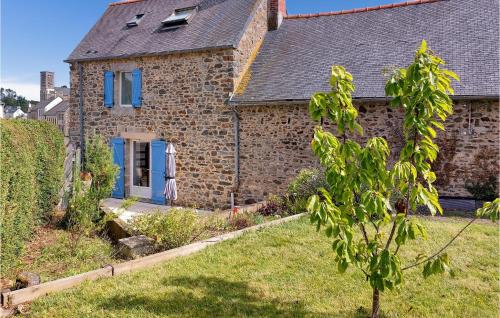 Exterior view, Gorgeous Home In Saint-Clet With Wifi in Saint-Clet Exterior view, Gorgeous Home In Saint-Clet With Wifi in Saint-Clet