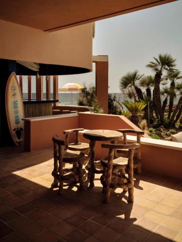 balkon/terras, Bikini Island & Mountain Hotel Es Trenc -Adults only- in Ses Salines balkon/terras, Bikini Island & Mountain Hotel Es Trenc -Adults only- in Ses Salines