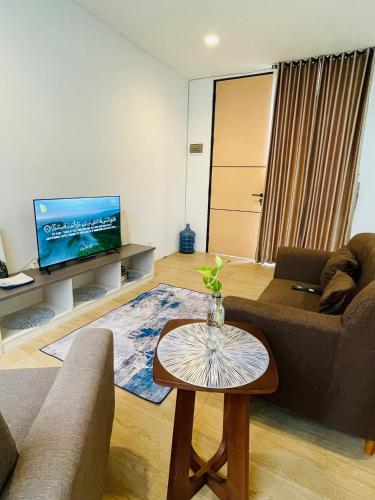 ห้องส่วนกลางสำหรับนั่งเล่น/ดูทีวี, Cendana Parc Lippo Karawaci in จูรุก ห้องส่วนกลางสำหรับนั่งเล่น/ดูทีวี, Cendana Parc Lippo Karawaci in จูรุก