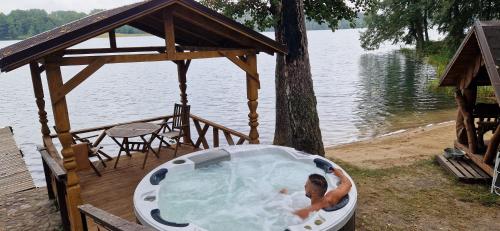 Pezsgőfürdő, Slenis Trakuose in Trakai Pezsgőfürdő, Slenis Trakuose in Trakai