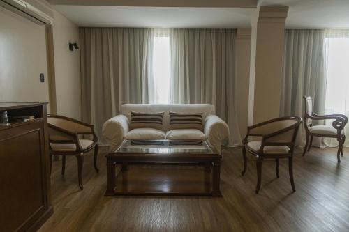 Hotel Almeria in Сальта Hotel Almeria in Сальта