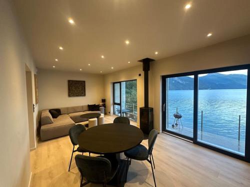 Amazing View in Στράντα Amazing View in Στράντα