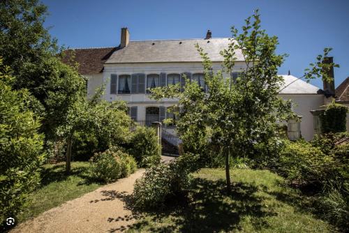 Omgeving, Chambres d'hôtes - la Puysæ (Chambres d'hotes - la Puysæ) in Saint-Sauveur-en-Puisaye Omgeving, Chambres d'hôtes - la Puysæ (Chambres d'hotes - la Puysæ) in Saint-Sauveur-en-Puisaye