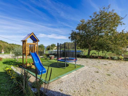 Holiday Home Villa Veronica by Interhome in Gondolici Holiday Home Villa Veronica by Interhome in Gondolici