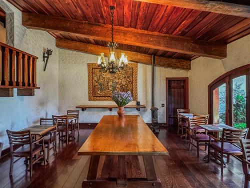 Mâncare şi băutură, Mansao Nacional Inn in Campos Do Jordao Mâncare şi băutură, Mansao Nacional Inn in Campos Do Jordao