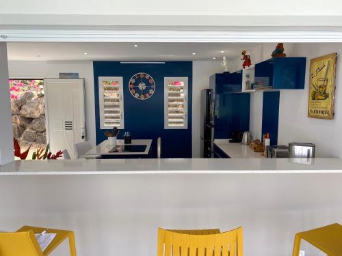 Pub/Ruang Rehat, Villa TOURTERELLE in Le Diamant Pub/Ruang Rehat, Villa TOURTERELLE in Le Diamant