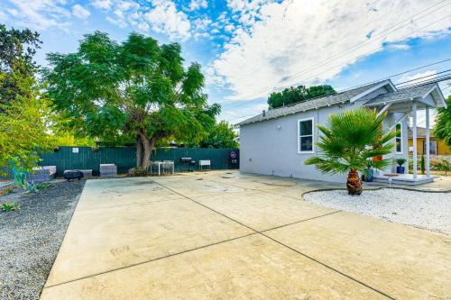 Small-Town Charm and Patio Dining Home in Madera! in Madera Small-Town Charm and Patio Dining Home in Madera! in Madera