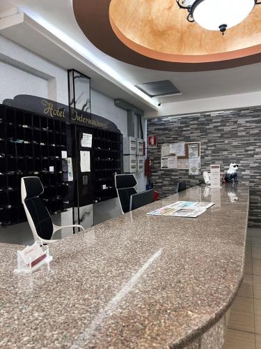 Előcsarnok, Hotel Internacional de Colón (Hotel Internacional de Colon) in Colón Előcsarnok, Hotel Internacional de Colón (Hotel Internacional de Colon) in Colón