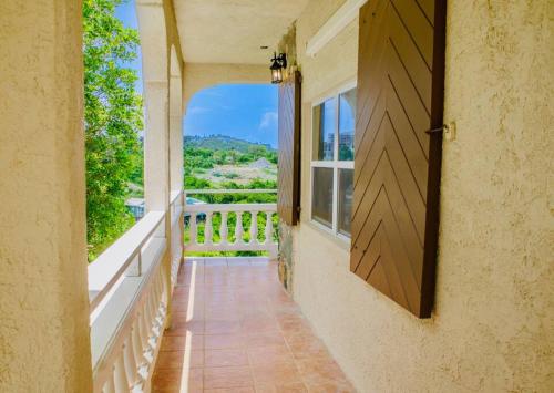 Μπαλκόνι/βεράντα, St John, USVI, Hillside Villa, Cruz Bay in Cruz Bay Μπαλκόνι/βεράντα, St John, USVI, Hillside Villa, Cruz Bay in Cruz Bay