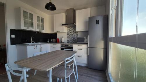 Appartement Clara Parking Gratuit in Mont-Saint-Aignan Appartement Clara Parking Gratuit in Mont-Saint-Aignan
