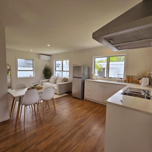 Facilities, Pasture Views Cottage in Motueka Facilities, Pasture Views Cottage in Motueka
