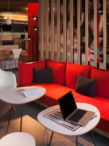Lobby, ibis Wuerzburg City in Wurzburg Lobby, ibis Wuerzburg City in Wurzburg
