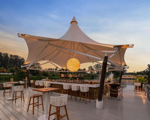 Restaurant, Banyan Tree Phuket in Bang Thao Restaurant, Banyan Tree Phuket in Bang Thao
