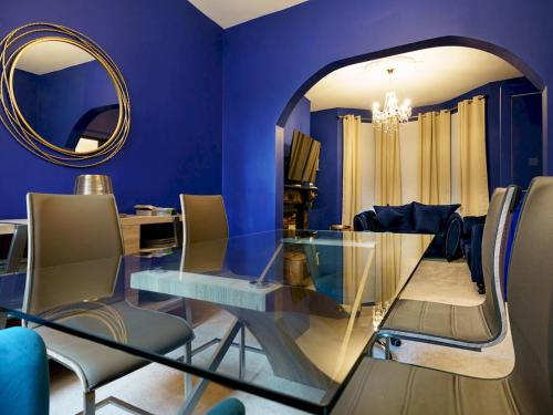 บริการและสิ่งอำนวยความสะดวก, Pass the Keys Beautiful Spacious 4 Bed Historical W. Belfast in ฟอลส์ พาร์ก บริการและสิ่งอำนวยความสะดวก, Pass the Keys Beautiful Spacious 4 Bed Historical W. Belfast in ฟอลส์ พาร์ก