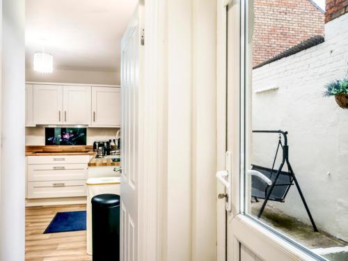 บริการและสิ่งอำนวยความสะดวก, Pass the Keys Beautiful Spacious 4 Bed Historical W. Belfast in ฟอลส์ พาร์ก บริการและสิ่งอำนวยความสะดวก, Pass the Keys Beautiful Spacious 4 Bed Historical W. Belfast in ฟอลส์ พาร์ก