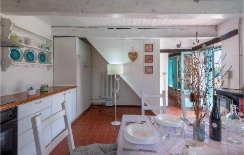 Kitchen, Villa Coccole in Monte Grimano Terme Kitchen, Villa Coccole in Monte Grimano Terme