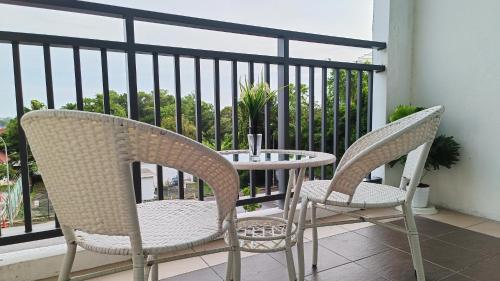 Balcony/terrace, AnaStays Premier Suite Studio & Apartment @Melaka Waterpark Resort in Ayer Keroh Balcony/terrace, AnaStays Premier Suite Studio & Apartment @Melaka Waterpark Resort in Ayer Keroh