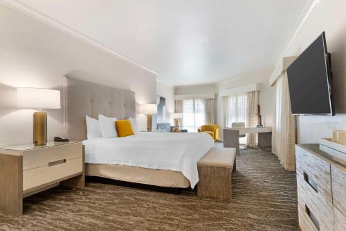 Best Western Plus Novato Oaks Inn in Marin County Best Western Plus Novato Oaks Inn in Marin County