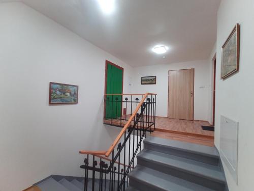 Vista exterior, Zimmerův Statek (Zimmeruv Statek) in Mikulasovice Vista exterior, Zimmerův Statek (Zimmeruv Statek) in Mikulasovice