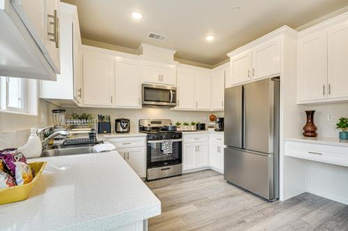 Chowchilla Home with Private Patio! in Chowchilla (CA) Chowchilla Home with Private Patio! in Chowchilla (CA)