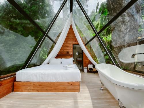 Morning Star Glamping in Doi Saket Morning Star Glamping in Doi Saket